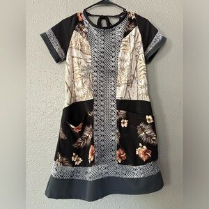 Vintage Black Floral Short Sleeve Midi Dress with Pockets Size Small Preloved